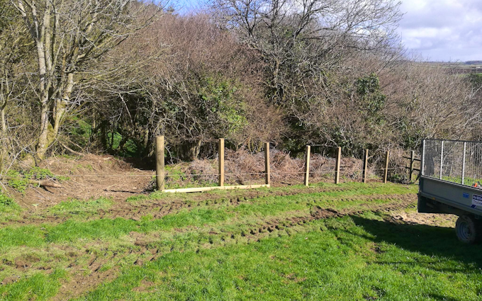 A.d.s agricultural contractors  with Fencing at Muddiford