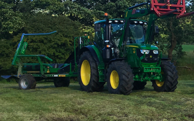 F. fryer & sons  with Tractor 100-200 hp at Ilkley