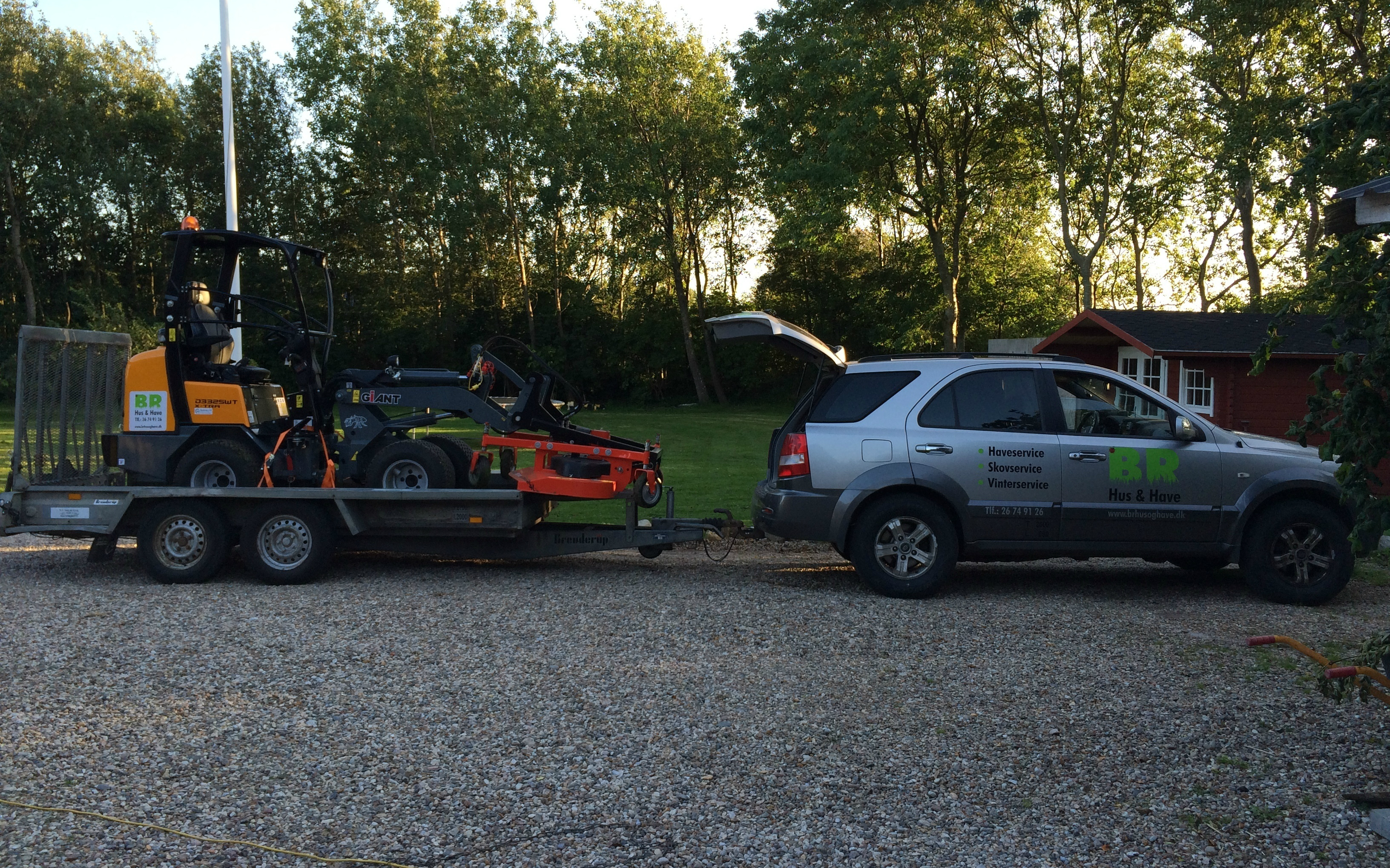 B.r. jord & anlæg med Minilæsser ved Oksbøl