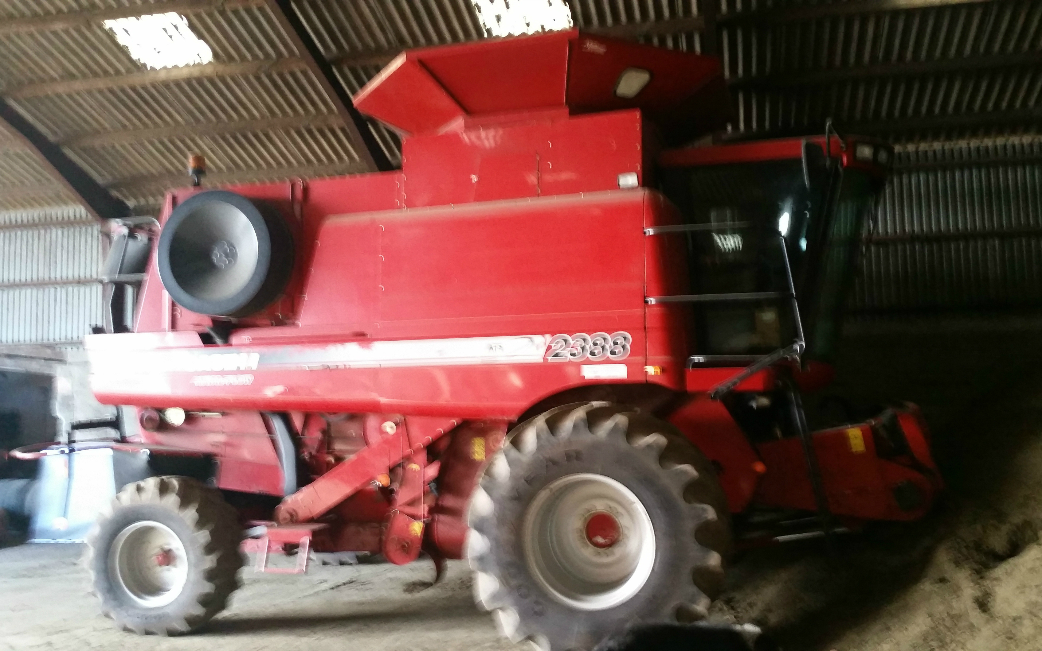 Grynderupgård med Mejetærskning ved Nørager