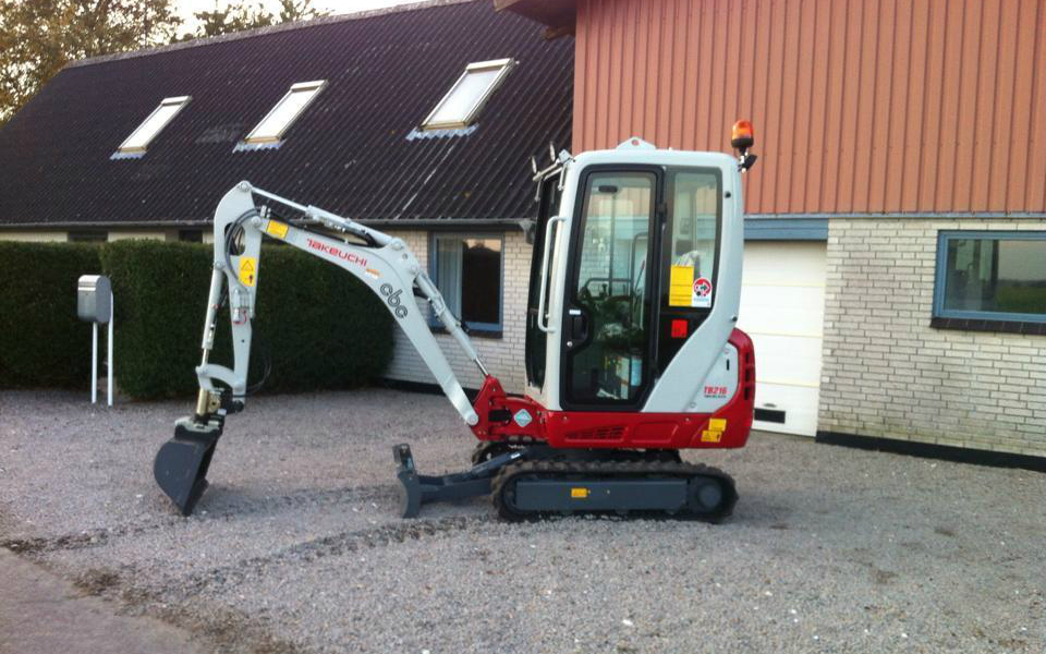 Jh agro med Minigraver ved Maribo