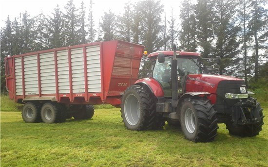 Vogn maskinstation i/s med Frakørselsvogn ved Sindal