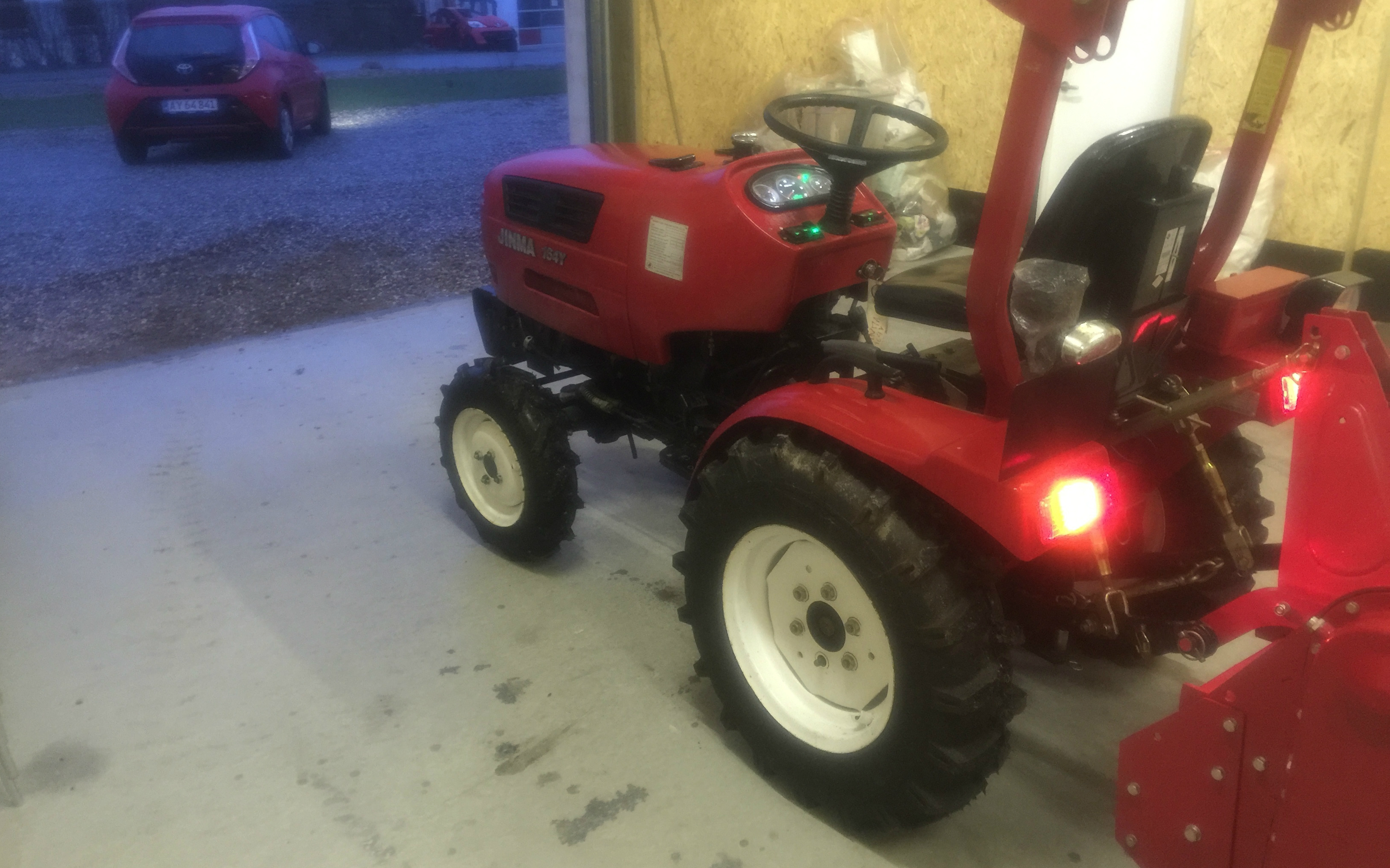 Mm andreasen med Traktor under 100 hk ved Spentrup